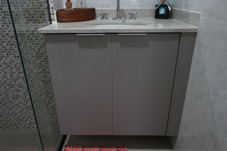 Apartamento à venda com 119m², 3 quartos e 2 vagasBanheiro da Suíte 2