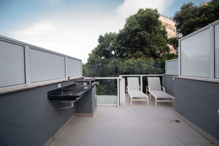 Apartamento à venda com 90m², 1 quarto e 1 vagaÁrea comum