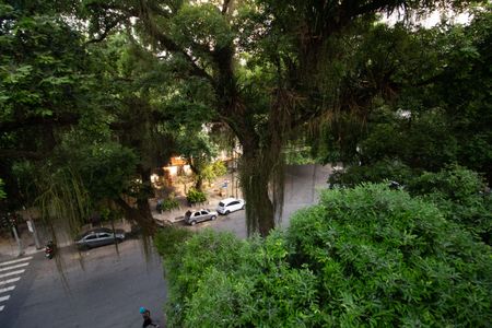 Apartamento à venda com 90m², 1 quarto e 1 vagaVista da Varanda do Quarto