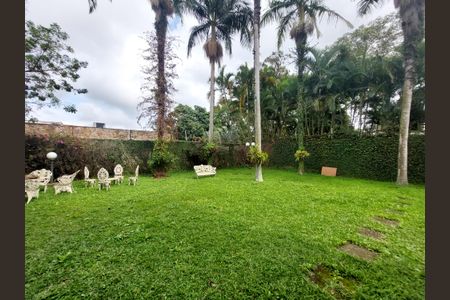 Casa à venda com 486m², 4 quartos e 4 vagas Casa à venda com 486m², 4 quartos e 4 vagasÁrea de Lazer