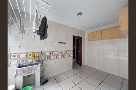 Casa à venda com 486m², 4 quartos e 4 vagas Casa à venda com 486m², 4 quartos e 4 vagasÁrea de Serviço