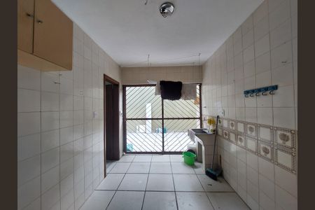 Casa à venda com 486m², 4 quartos e 4 vagas Casa à venda com 486m², 4 quartos e 4 vagasÁrea de Serviço