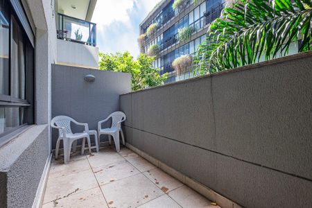 Studio para alugar com 40m², 1 quarto e 1 vagaStudio - Varanda