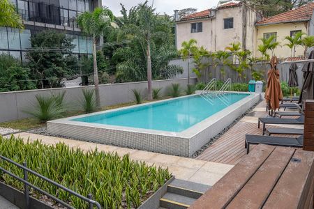 Studio para alugar com 40m², 1 quarto e 1 vagaPiscina