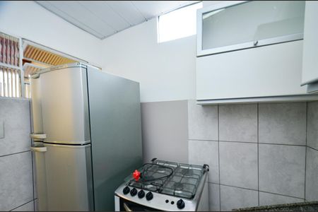 Studio para alugar com 28m², 1 quarto e sem vaga Studio para alugar com 28m², 1 quarto e sem vagaCozinha