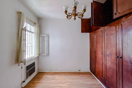 Casa à venda com 300m², 3 quartos e 2 vagasQuarto 2