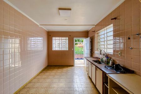 Casa à venda com 300m², 3 quartos e 2 vagasCozinha