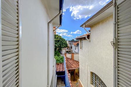 Casa à venda com 300m², 3 quartos e 2 vagasVista do Quarto 2