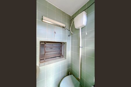 Casa à venda com 300m², 3 quartos e 2 vagasBanheiro de serviço