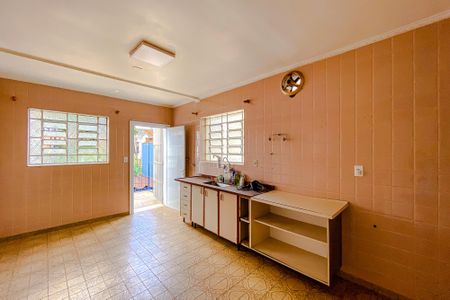 Casa à venda com 300m², 3 quartos e 2 vagasCozinha