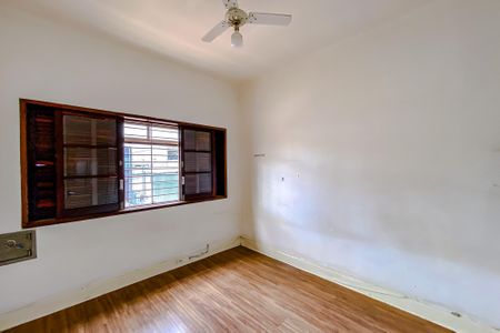 Casa à venda com 300m², 3 quartos e 2 vagasQuarto 1