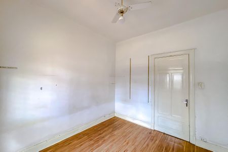 Casa à venda com 300m², 3 quartos e 2 vagasQuarto 1