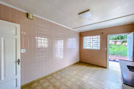 Casa à venda com 300m², 3 quartos e 2 vagasCozinha