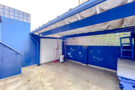 Casa à venda com 300m², 3 quartos e 2 vagasÁrea externa