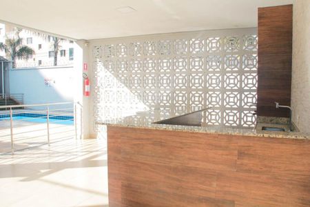 Apartamento para alugar com 44m², 2 quartos e 1 vagaÁrea comum - Churrasqueira