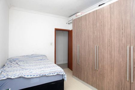 Apartamento à venda com 67m², 2 quartos e sem vagaQuarto 1