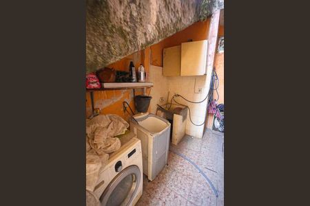 Casa à venda com 220m², 3 quartos e 3 vagasÁrea de Serviço