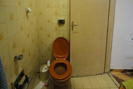 Casa à venda com 220m², 3 quartos e 3 vagasBanheiro da Suíte