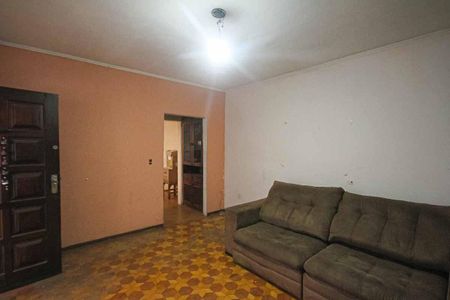 Casa à venda com 220m², 3 quartos e 3 vagasSala