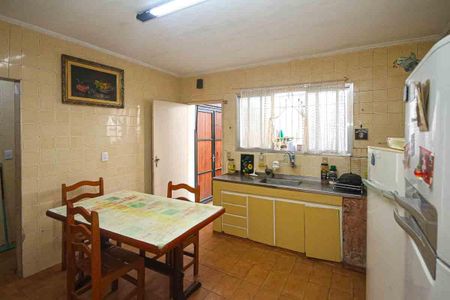 Casa à venda com 220m², 3 quartos e 3 vagasCozinha