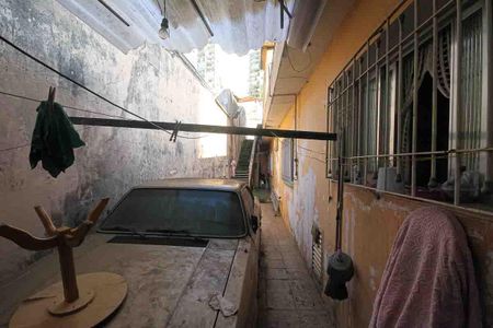 Casa à venda com 220m², 3 quartos e 3 vagasCorredor Lateral