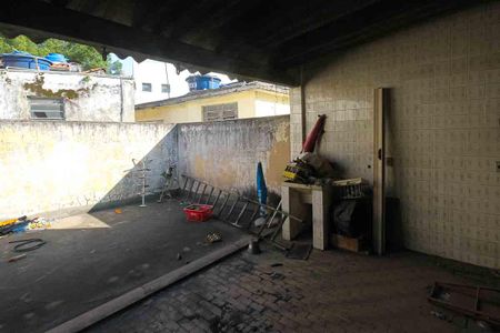 Casa à venda com 220m², 3 quartos e 3 vagasTerraço