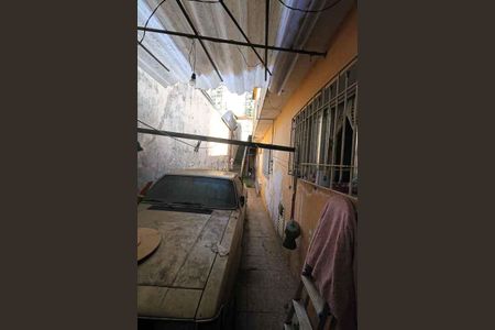 Casa à venda com 220m², 3 quartos e 3 vagasCorredor Lateral