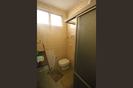 Casa à venda com 220m², 3 quartos e 3 vagasBanheiro Social