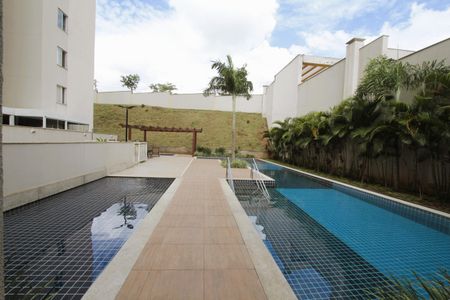 Apartamento à venda com 78m², 3 quartos e 2 vagasÁrea comum - Piscina