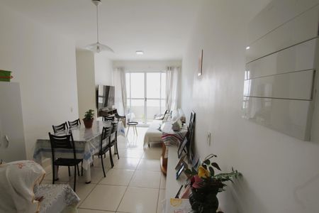 Apartamento à venda com 78m², 3 quartos e 2 vagasDetalhe Sala