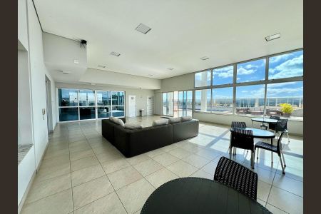 Studio à venda com 33m², 1 quarto e 1 vaga Studio à venda com 33m², 1 quarto e 1 vagaÁrea comum - Salão de festas