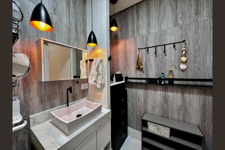 Apartamento para alugar com 120m², 2 quartos e sem vaga Apartamento para alugar com 120m², 2 quartos e sem vagaBanheiro Suíte