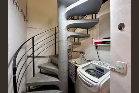 Apartamento para alugar com 120m², 2 quartos e sem vaga Apartamento para alugar com 120m², 2 quartos e sem vagaÁrea de Serviço