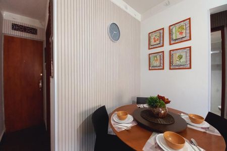 Apartamento à venda com 52m², 1 quarto e 1 vagaSala de Jantar