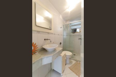 Apartamento à venda com 55m², 2 quartos e sem vaga Apartamento à venda com 55m², 2 quartos e sem vagaBanheiro
