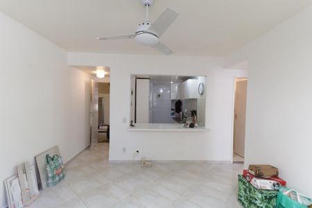 Apartamento à venda com 55m², 2 quartos e sem vaga Apartamento à venda com 55m², 2 quartos e sem vagaSala/Cozinha
