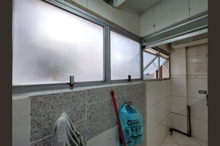 Apartamento à venda com 69m², 3 quartos e 2 vagas Apartamento à venda com 69m², 3 quartos e 2 vagasÁrea de Serviço