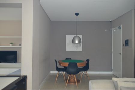 Apartamento à venda com 73m², 2 quartos e 2 vagasÁrea comum - Salão de Jogos