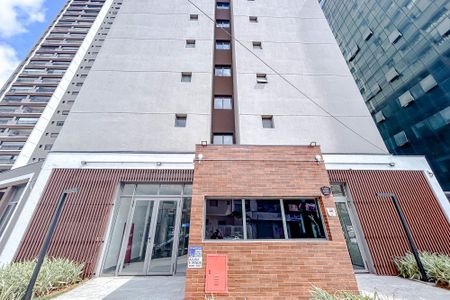 Studio para alugar com 27m², 1 quarto e sem vagaFachada com Plaquinha