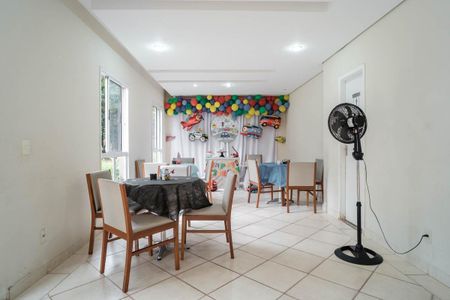 Apartamento à venda com 45m², 2 quartos e 1 vagaÁrea comum - Salão de festas