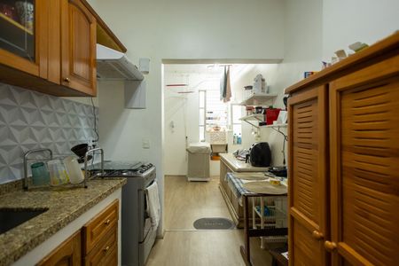 Apartamento para alugar com 70m², 2 quartos e 1 vagaCozinha