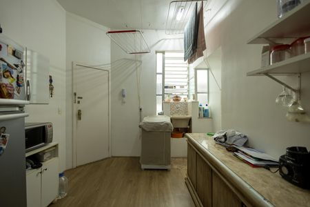 Apartamento para alugar com 70m², 2 quartos e 1 vagaÁrea de Serviço