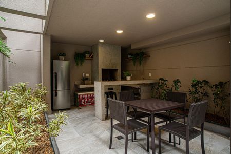 Apartamento para alugar com 39m², 2 quartos e sem vagaÁrea comum - Churrasqueira