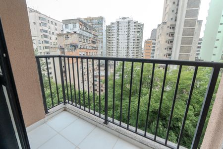 Apartamento para alugar com 39m², 2 quartos e sem vagaSacada