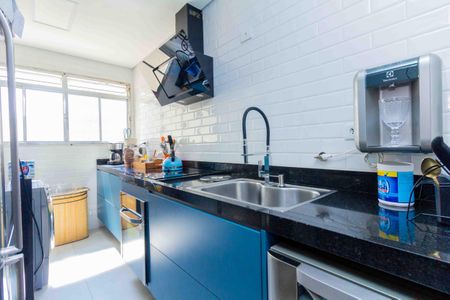 Apartamento à venda com 63m², 2 quartos e 1 vagaCozinha e Área de Serviço