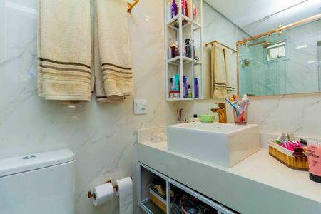 Apartamento à venda com 63m², 2 quartos e 1 vagaBanheiro da Suíte