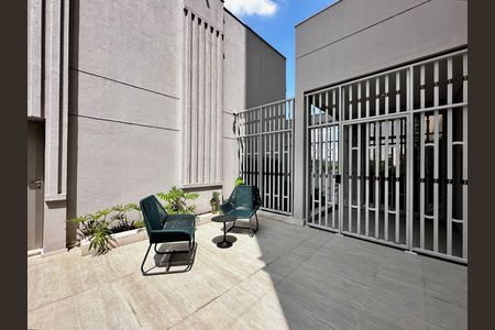 Studio à venda com 32m², 0 quarto e sem vaga Studio à venda com 32m², 0 quarto e sem vagaEntrada