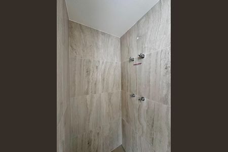 Studio à venda com 32m², 0 quarto e sem vaga Studio à venda com 32m², 0 quarto e sem vagaBanheiro