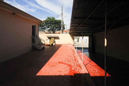 Casa à venda com 280m², 2 quartos e 3 vagas Casa à venda com 280m², 2 quartos e 3 vagasÁrea comum