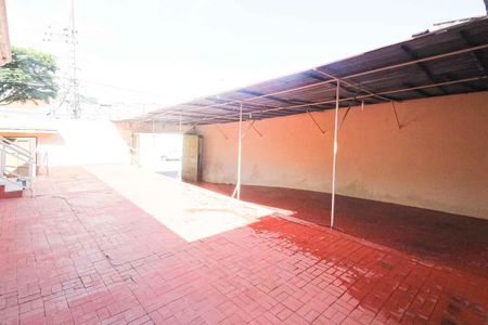 Casa à venda com 280m², 2 quartos e 3 vagas Casa à venda com 280m², 2 quartos e 3 vagasÁrea comum